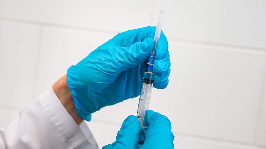 Эксперт предупредил о последствиях отказа от вакцинации