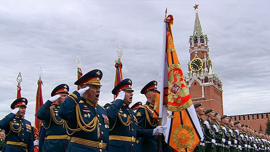 
                    Путин назвал победу России неизбежной

        
