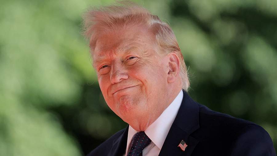 ФИФА разрешила Трампу вручить кубок ЧМ по футболу победившей команде