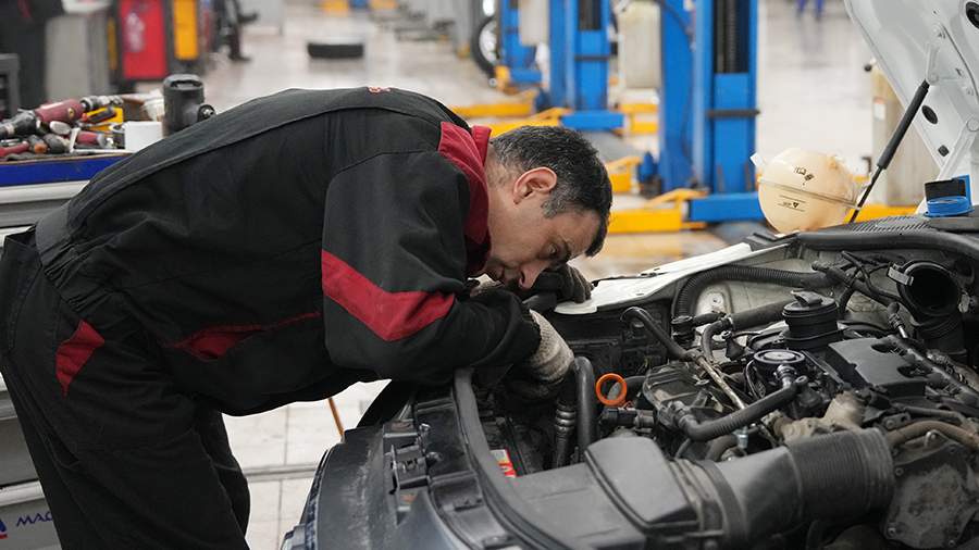 Автоэксперт Ковалев: обслуживание BMW N63 неподъемно