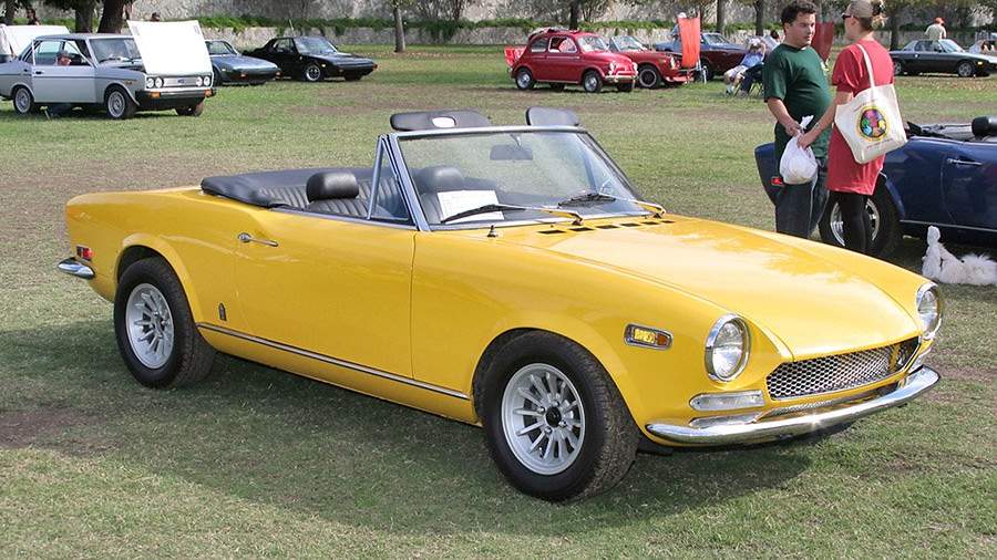 История и особенности Fiat 124 Sport Coupe (1967-1975) на сайте 
