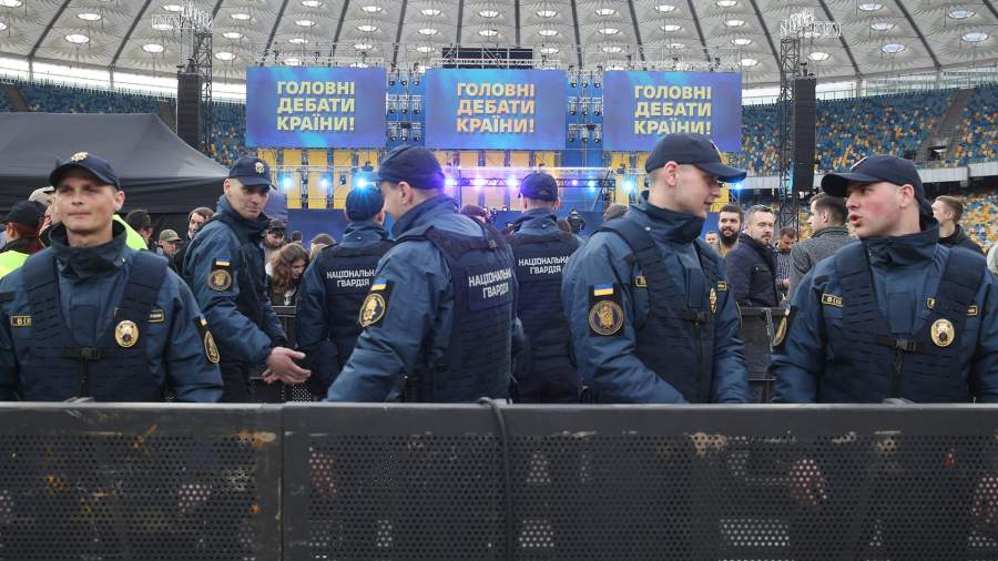 Yazyk Do Stadiona Dovedet Kak Proshli Debaty Poroshenko I Zelenskogo Stati Izvestiya