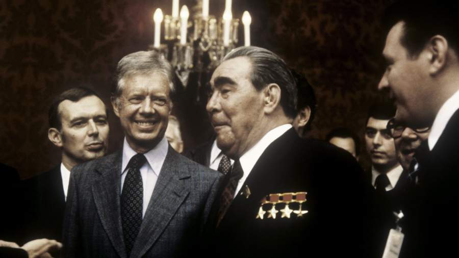 брежнев поцелуй вошедший в историю. RIAN 418608.HR .ru. брежнев поцелуй вошедший в историю фото. брежнев поцелуй вошедший в историю-RIAN 418608.HR .ru. картинка брежнев поцелуй вошедший в историю. картинка RIAN 418608.HR .ru. Получайте на почту один раз в сутки одну самую читаемую статью. Присоединяйтесь к нам в Facebook и ВКонтакте. брежнев поцелуй вошедший в историю. RIAN 418608.HR .ru. брежнев поцелуй вошедший в историю фото. брежнев поцелуй вошедший в историю-RIAN 418608.HR .ru. картинка брежнев поцелуй вошедший в историю. картинка RIAN 418608.HR .ru. Получайте на почту один раз в сутки одну самую читаемую статью. Присоединяйтесь к нам в Facebook и ВКонтакте.