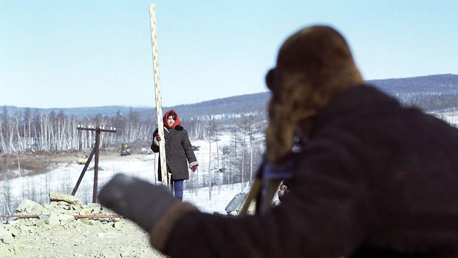 Строители Байкало-Амурской железнодорожной магистрали. 1975 год