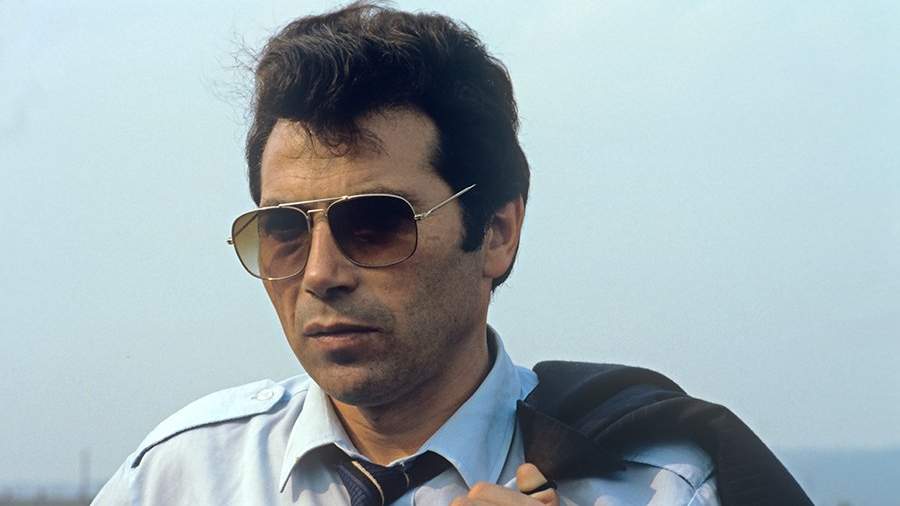 Начальник Главного управления строительства Байкало-амурской железнодорожной магистрали Ефим Басин. 1984 год