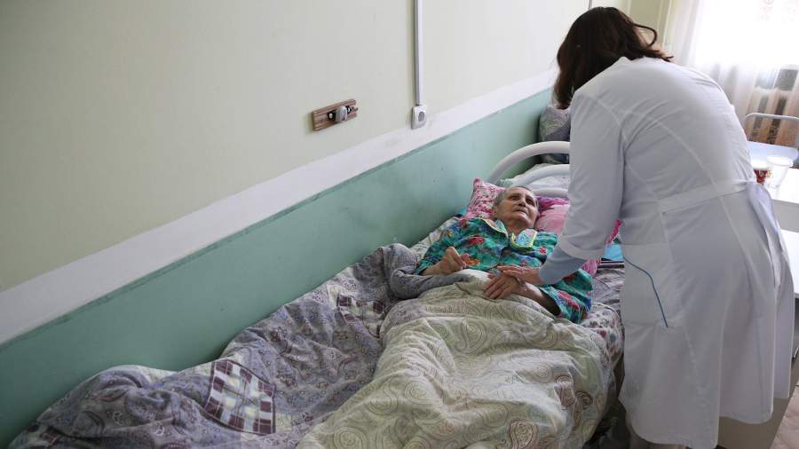 Может дом престарелых находится в жилом секторе по законодательству