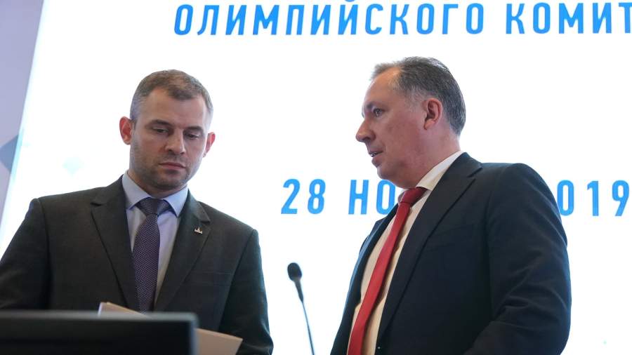 Президент Олимпийского комитета России Станислав Поздняков (справа) на ежегодном Олимпийском собрании