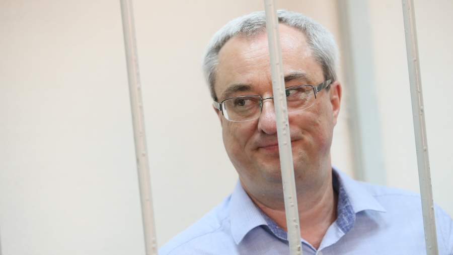 Бывший глава Республики Коми Вячеслав Гайзер во время оглашения приговора в зале суда