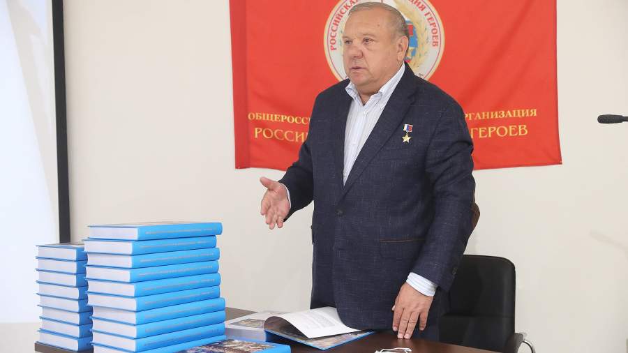 Владимир Шаманов