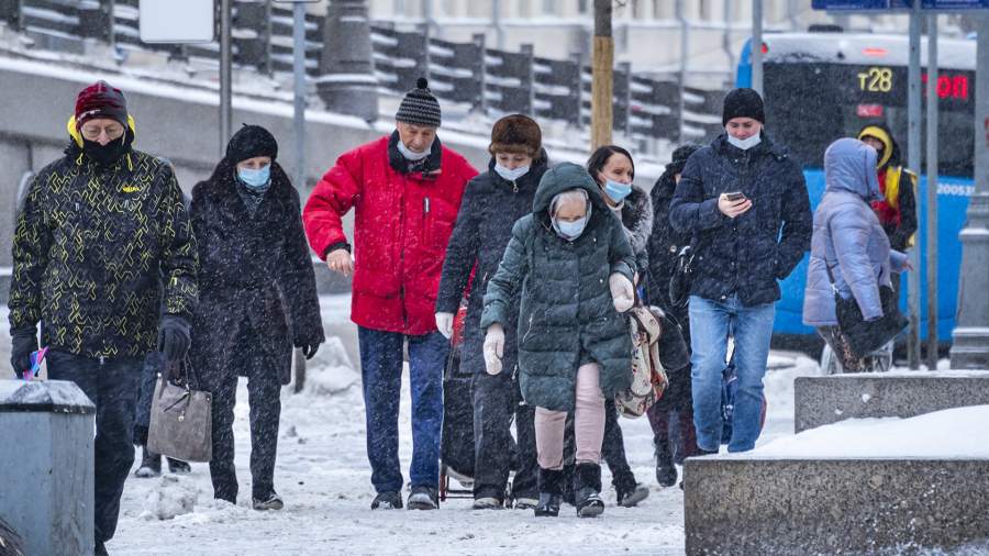 прохожие москва вирус