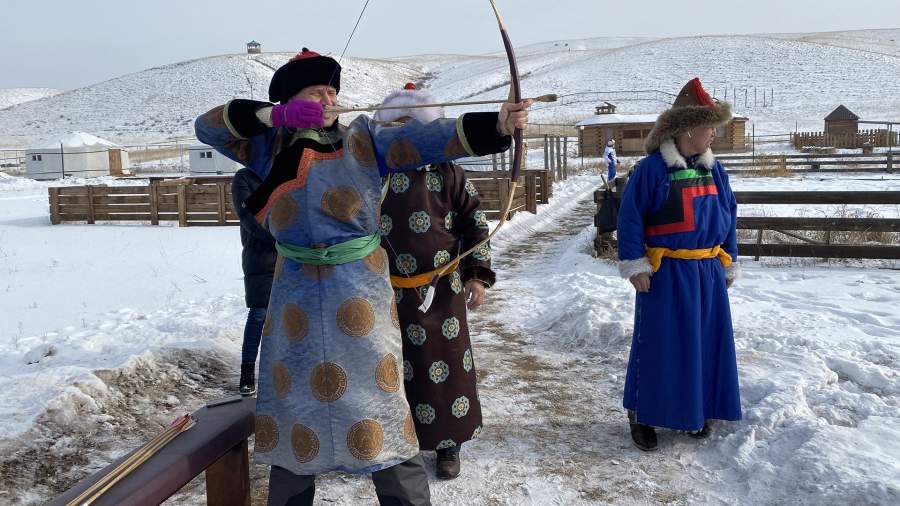 Место под солнцем: что предлагает туристам зимний Байкал