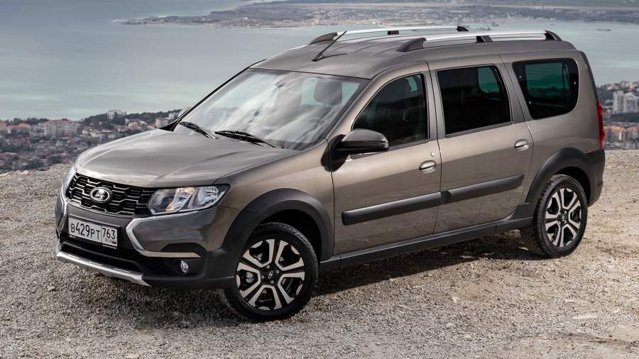 Габариты Lada Largus Cross 4496×1754×1682 мм. Колесная база — 2905 мм. Клиренс — 200 мм