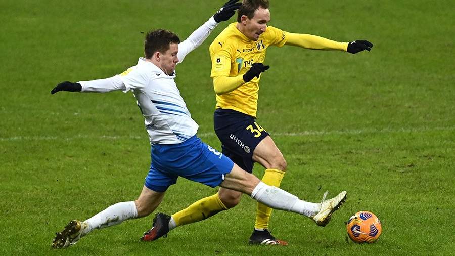 Sochi player Sergei Terekhov and Rostov player Alexei Kozlov in the 21st round match of the Russian Football Championship among Premier League clubs between the teams of FC Rostov and FC Sochi