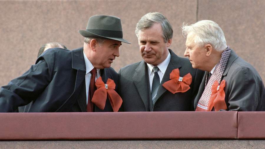 биография лигачева егора кузьмича. RIAN 1322853.HR .ru 0. биография лигачева егора кузьмича фото. биография лигачева егора кузьмича-RIAN 1322853.HR .ru 0. картинка биография лигачева егора кузьмича. картинка RIAN 1322853.HR .ru 0. Егор Кузьмич Лигачев — советский и российский государственный деятель. Расцвет деятельности политика пришелся на 80-е годы в статусе члена политбюро и должности секретаря ЦК КПСС. Являлся активным сторонником программных мер перестройки, инициатором нашумевшей антиалкогольной кампании и сухого закона. Много лет возглавлял Томскую и Новосибирскую области, в которых родился и вырос. биография лигачева егора кузьмича. RIAN 1322853.HR .ru 0. биография лигачева егора кузьмича фото. биография лигачева егора кузьмича-RIAN 1322853.HR .ru 0. картинка биография лигачева егора кузьмича. картинка RIAN 1322853.HR .ru 0. Егор Кузьмич Лигачев — советский и российский государственный деятель. Расцвет деятельности политика пришелся на 80-е годы в статусе члена политбюро и должности секретаря ЦК КПСС. Являлся активным сторонником программных мер перестройки, инициатором нашумевшей антиалкогольной кампании и сухого закона. Много лет возглавлял Томскую и Новосибирскую области, в которых родился и вырос.