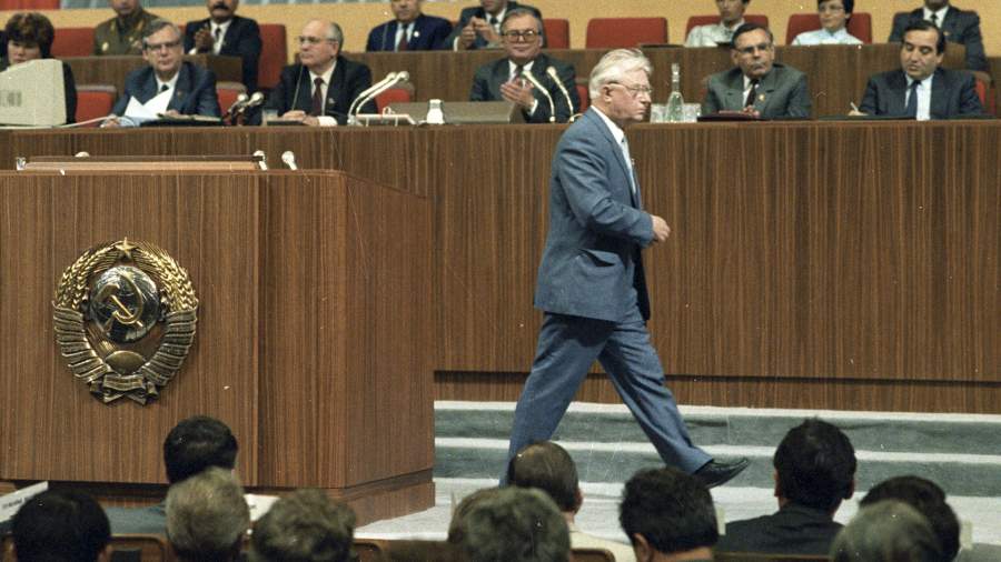 биография лигачева егора кузьмича. RIAN 445815.HR .ru. биография лигачева егора кузьмича фото. биография лигачева егора кузьмича-RIAN 445815.HR .ru. картинка биография лигачева егора кузьмича. картинка RIAN 445815.HR .ru. Егор Кузьмич Лигачев — советский и российский государственный деятель. Расцвет деятельности политика пришелся на 80-е годы в статусе члена политбюро и должности секретаря ЦК КПСС. Являлся активным сторонником программных мер перестройки, инициатором нашумевшей антиалкогольной кампании и сухого закона. Много лет возглавлял Томскую и Новосибирскую области, в которых родился и вырос. биография лигачева егора кузьмича. RIAN 445815.HR .ru. биография лигачева егора кузьмича фото. биография лигачева егора кузьмича-RIAN 445815.HR .ru. картинка биография лигачева егора кузьмича. картинка RIAN 445815.HR .ru. Егор Кузьмич Лигачев — советский и российский государственный деятель. Расцвет деятельности политика пришелся на 80-е годы в статусе члена политбюро и должности секретаря ЦК КПСС. Являлся активным сторонником программных мер перестройки, инициатором нашумевшей антиалкогольной кампании и сухого закона. Много лет возглавлял Томскую и Новосибирскую области, в которых родился и вырос.