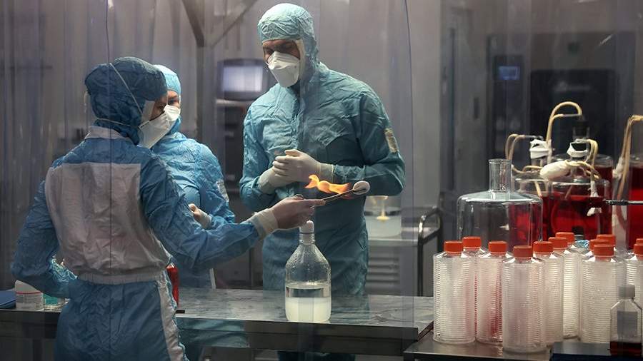 Сотрудники лаборатории