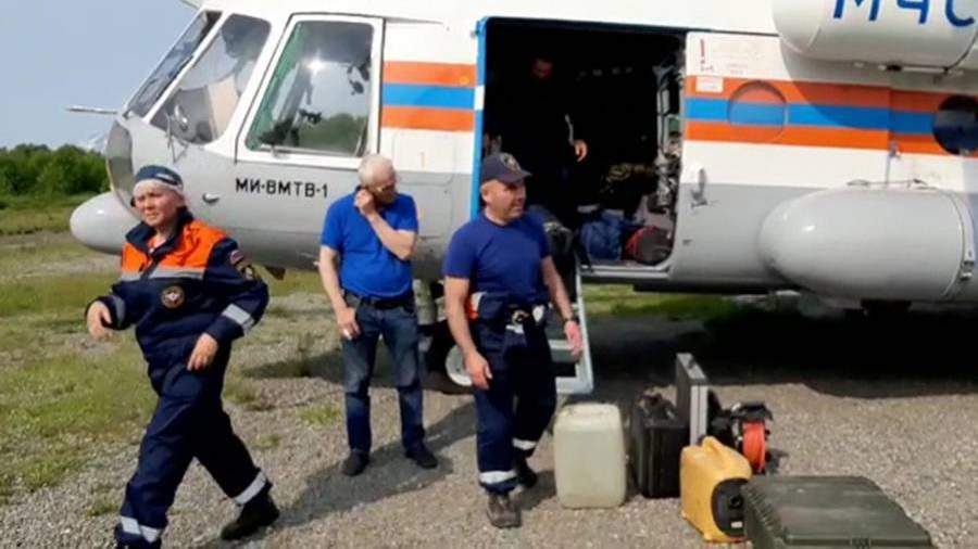 Razbilsya O Skaly Samolet S 22 Passazhirami Poterpel Krushenie Na Kamchatke Stati Izvestiya
