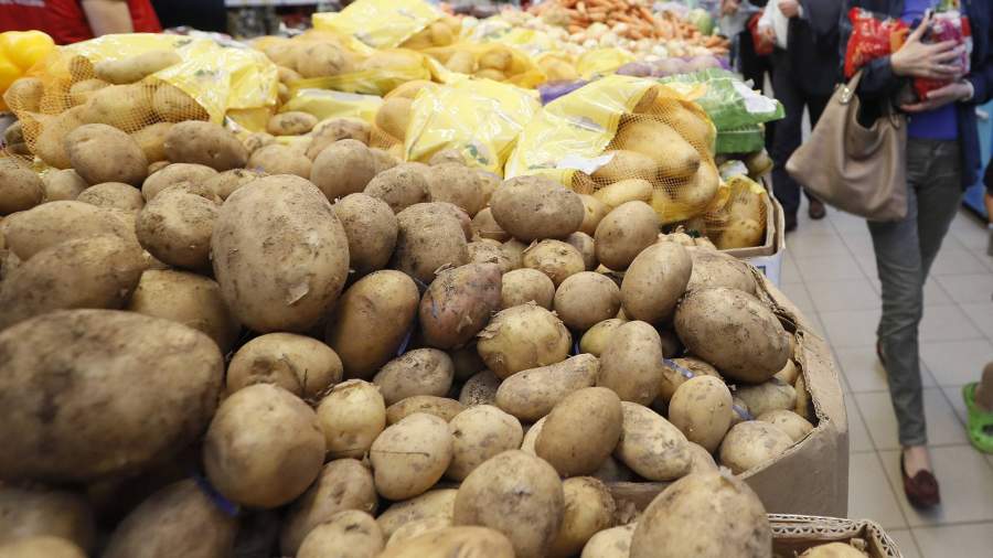 вопрос с подорожанием базовых продуктов овощей так называемого борщевого набора. Смотреть фото вопрос с подорожанием базовых продуктов овощей так называемого борщевого набора. Смотреть картинку вопрос с подорожанием базовых продуктов овощей так называемого борщевого набора. Картинка про вопрос с подорожанием базовых продуктов овощей так называемого борщевого набора. Фото вопрос с подорожанием базовых продуктов овощей так называемого борщевого набора