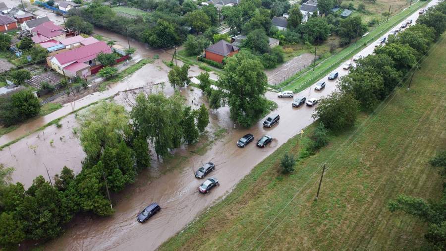 Бурлит и пенится: что происходит в Краснодарском крае