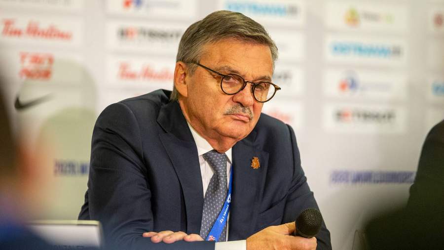 Рене Фазель