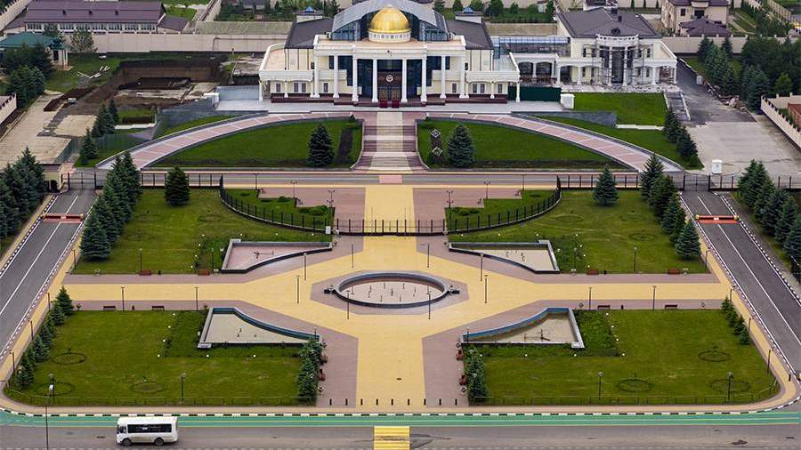 магас