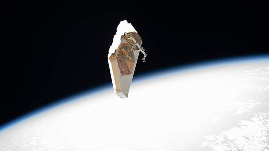Как космические корабли бороздят просторы космоса. iss061e045319. Как космические корабли бороздят просторы космоса фото. Как космические корабли бороздят просторы космоса-iss061e045319. картинка Как космические корабли бороздят просторы космоса. картинка iss061e045319