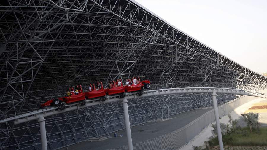 Аттракцион парка Ferrari Word, американская горка Formula Rossa