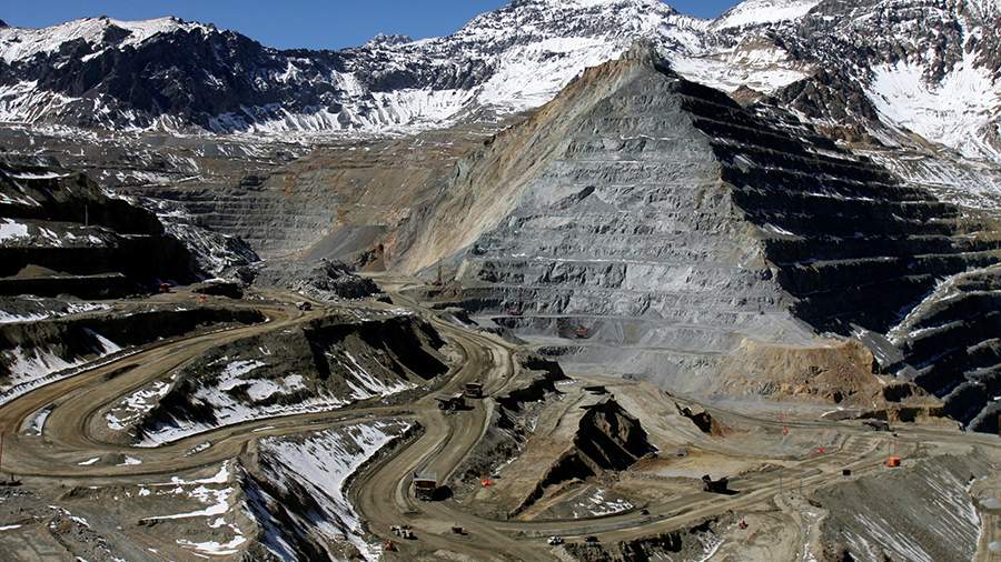 Медный рудник Лос-Бронсес в 65 км от чилийского города Сантьяго 