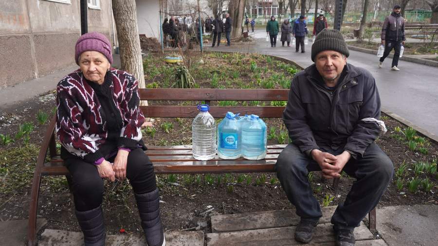 Жильцы дома с улицы Олимпийской