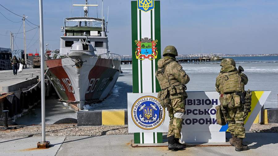 База Военно-морских сил Украины на Бердянской косе, взятая под контроль российскими военнослужащими