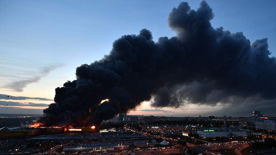 Этот центр в огне