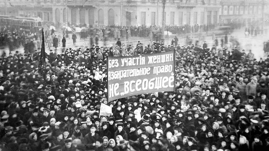 История в датах: 8 марта