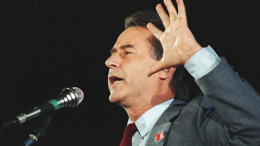 Больше, чем поэт