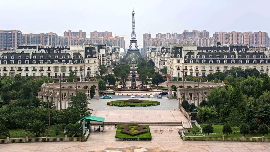 Как настоящие: китайские копии мировых достопримечательностей