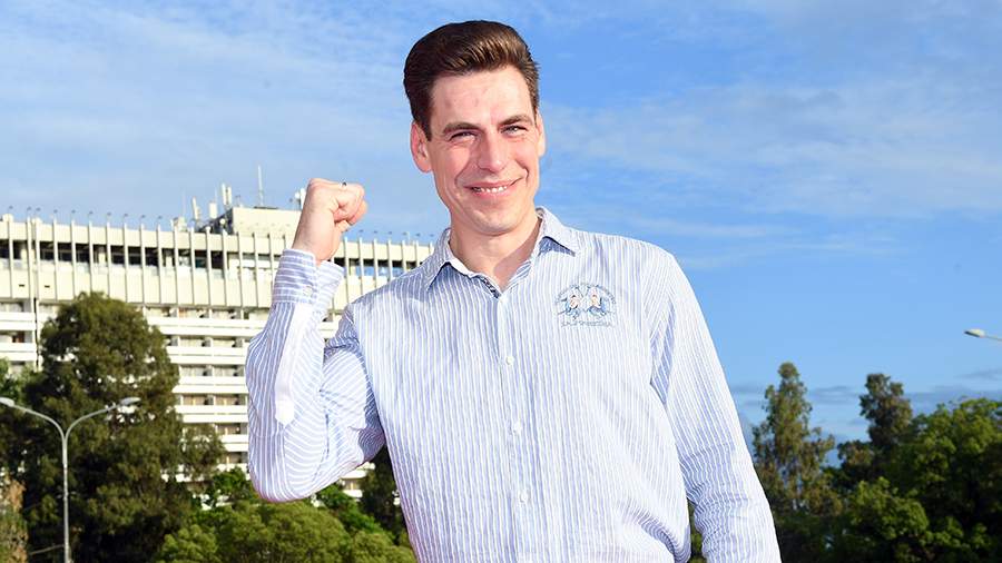 Мачо и шутник