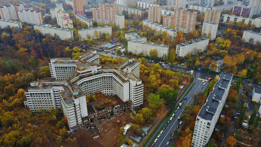 Звезда пустоты: как выглядят заброшенные корпуса знаменитой Ховринской больницы