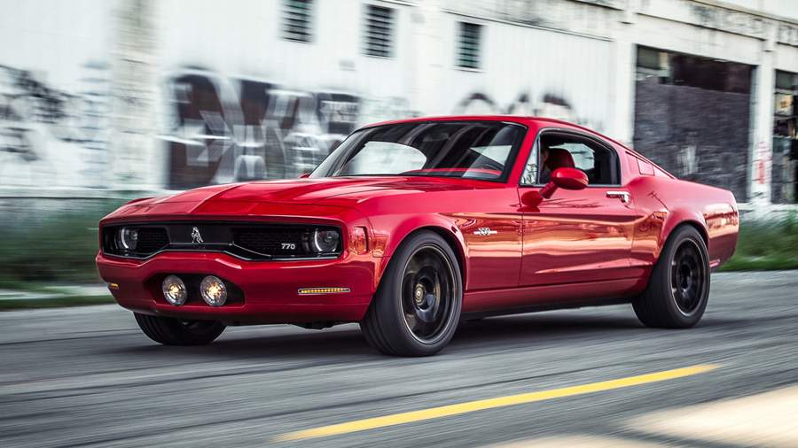 Всё по-старому: современные авто в духе ретро