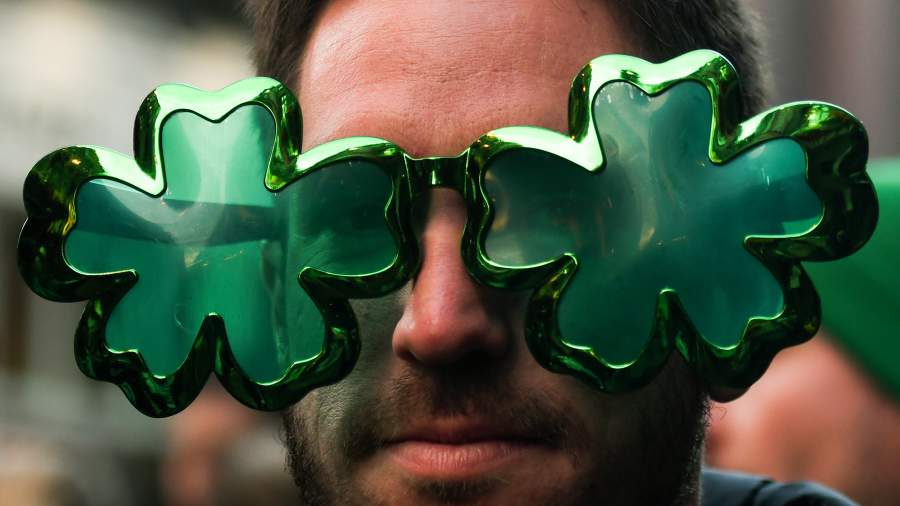 Цвет настроения зеленый: как в мире отметили День святого Патрика