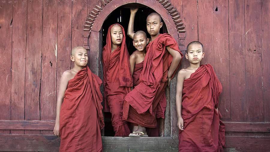 Обряд посвящения: зачем буддисты отдают детей в монастырь