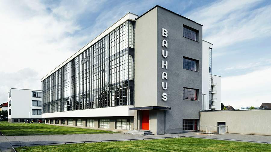 Игра в ящик: столетие архитектурной школы Баухаус