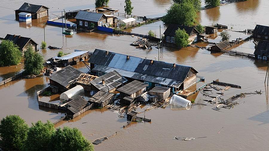 Сибирский разлив: в Иркутской области затоплены тысячи домов