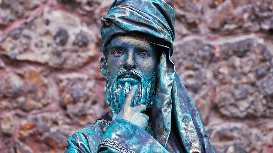 Умри, замри, воскресни: в Бельгии прошел фестиваль «живых статуй»