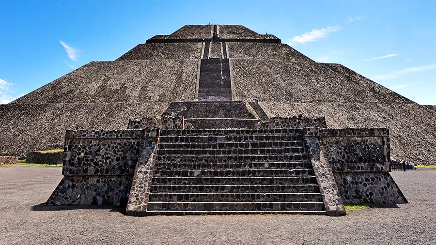 Между Солнцем и Луной: как зажигали огонь в городе мертвых
