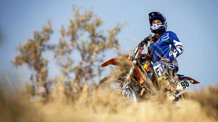 Женский ответ: как побеждает мотогонщица из Ирана