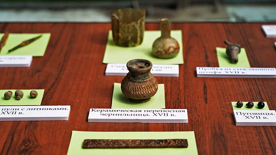 Копнуть в историю: археологи нашли в Кремле здание XVI века и следы пожаров