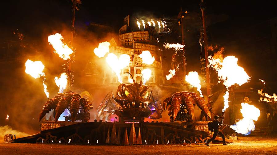 Тень Вавилона: чем запомнилось байк-шоу «Ночных волков» в Севастополе