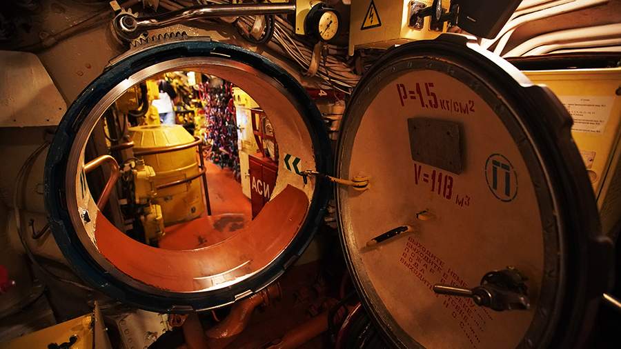 Глубоко образованный музей: как выглядит подводная лодка Б-413 изнутри