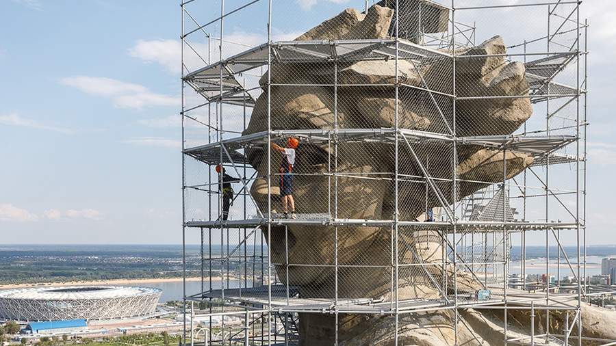 Так победим: в Волгограде идет реставрация скульптуры «Родина-мать зовет!»