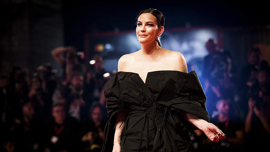 Переключая каналы: звезды мирового кино на Венецианском фестивале