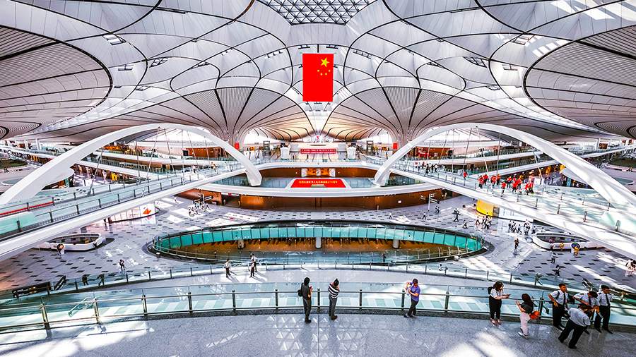Сверхновая звезда: Китай открыл крупнейший в мире аэропорт
